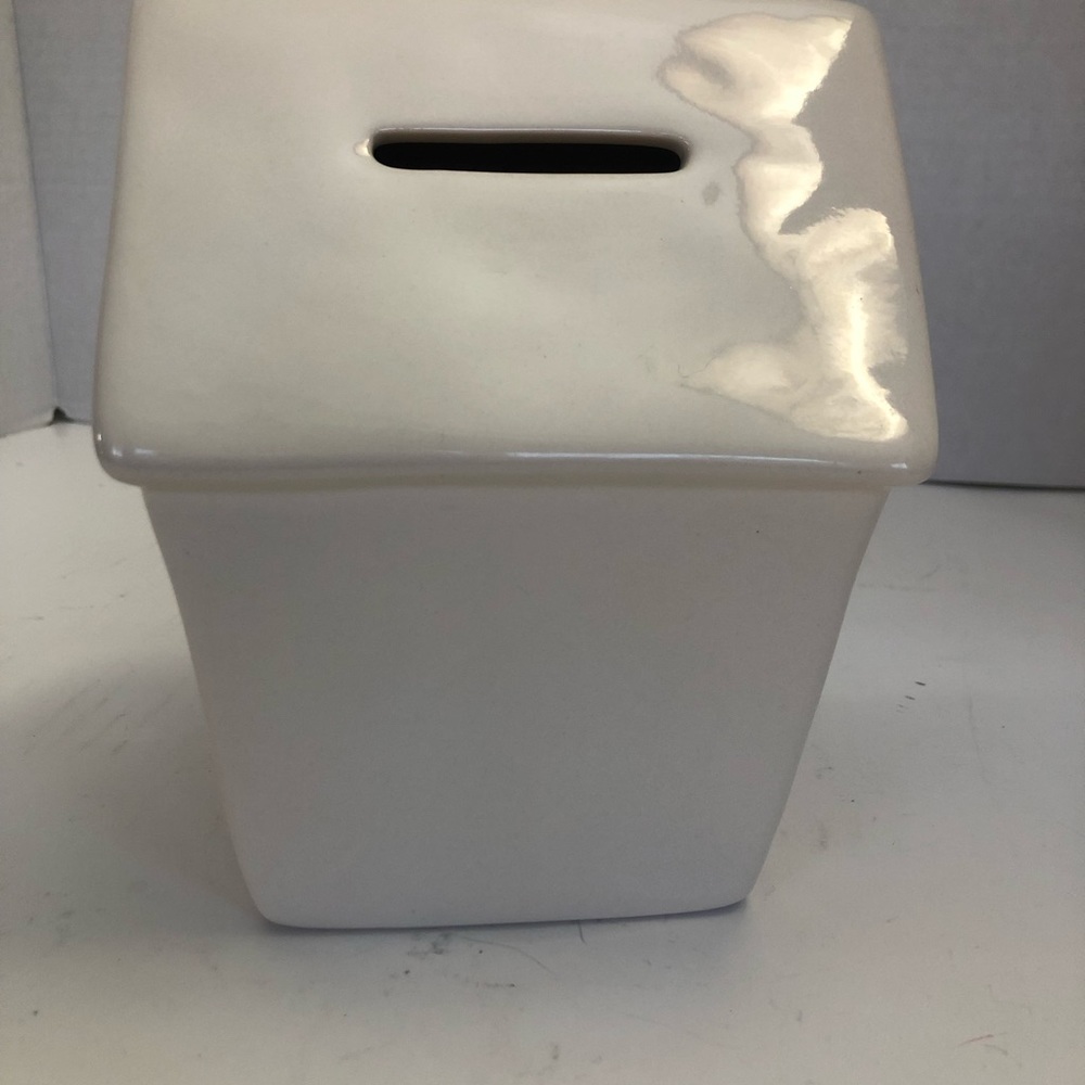 Rae Dunn COLLEGE FUND ceramic bank - Picture 2 of 4
